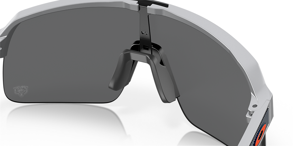 OAKLEY OO9463 Chicago Bears Sutro Lite Matte Fog - Men Sunglasses, Prizm Black Lens