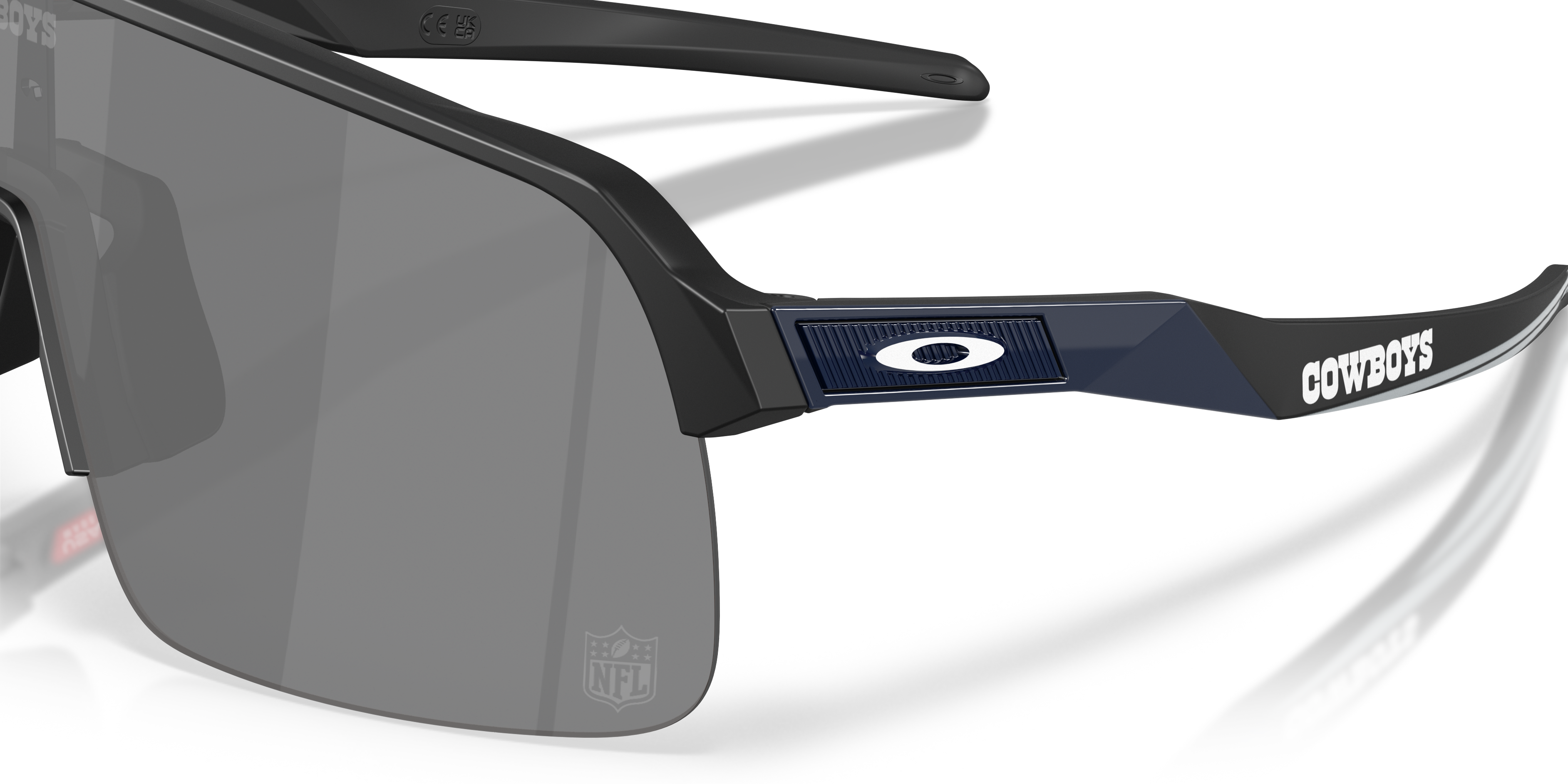 OO9463 Dallas Cowboys Sutro Lite