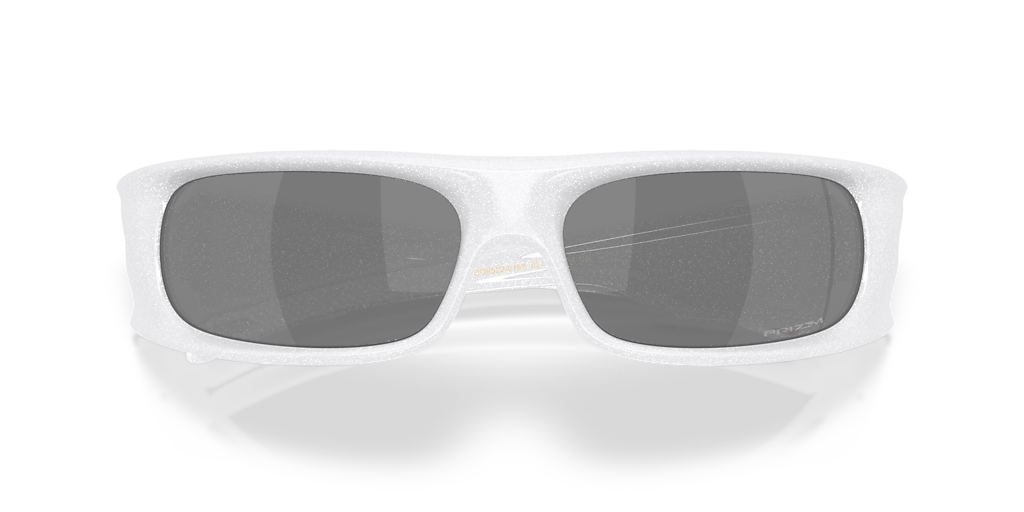 Oakley OO9522 Highland L (62 - 16) with Black lenses and White