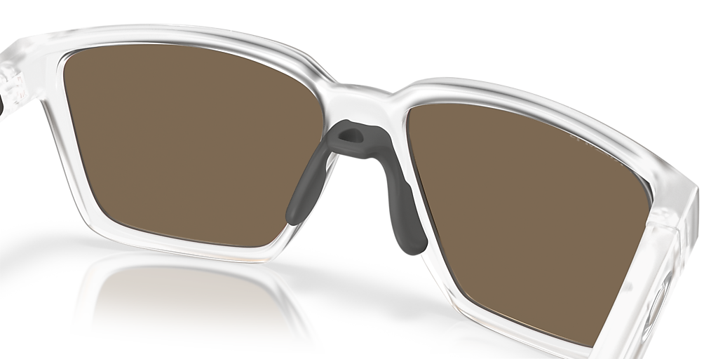 Oakley Actuator SQ L (57 - 16) with Gold lenses and Transparent Oakley Actuator SQ L (57 - 16) with Gold lenses and Transparent