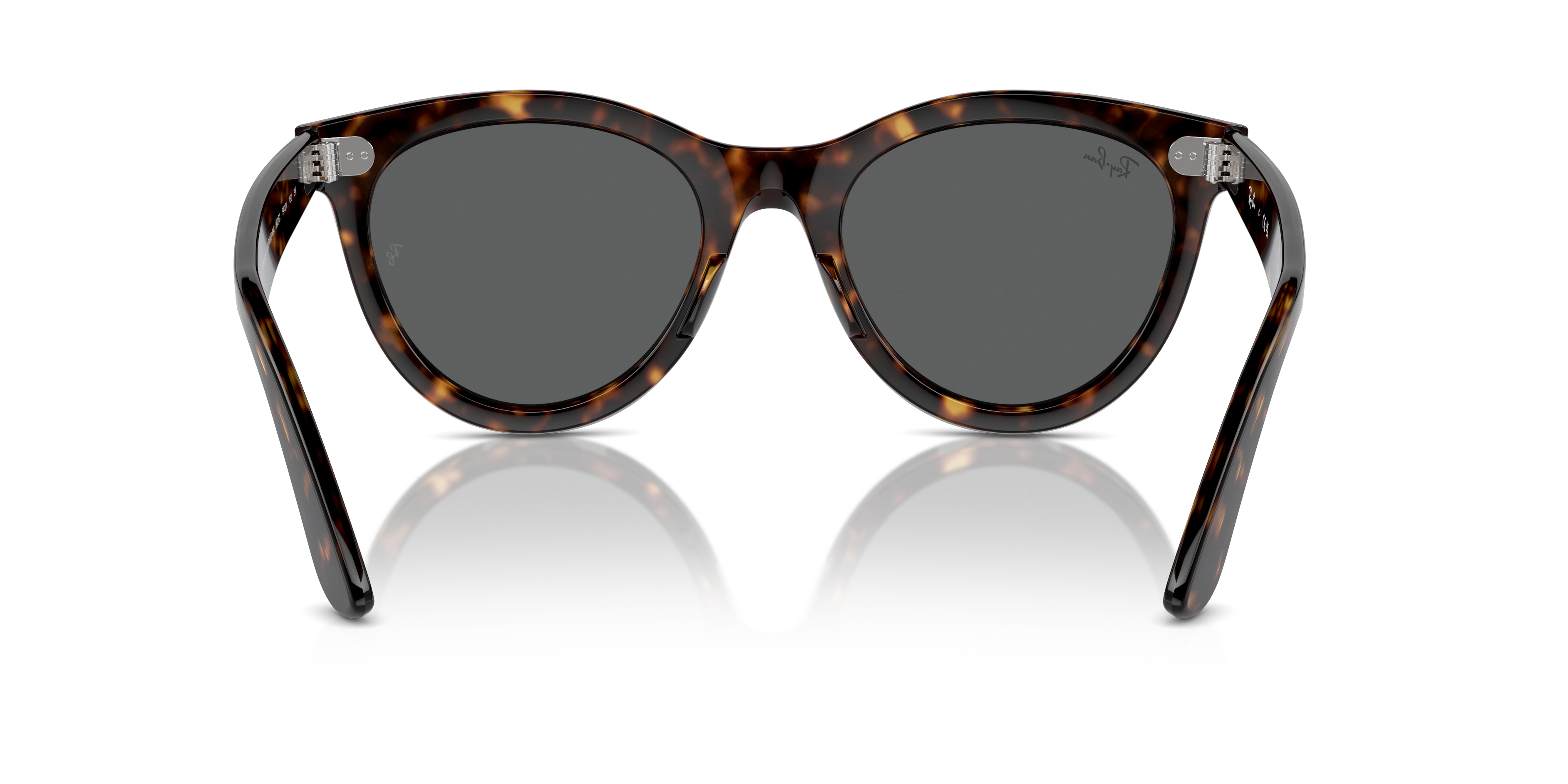 RB2241F Wayfarer Way