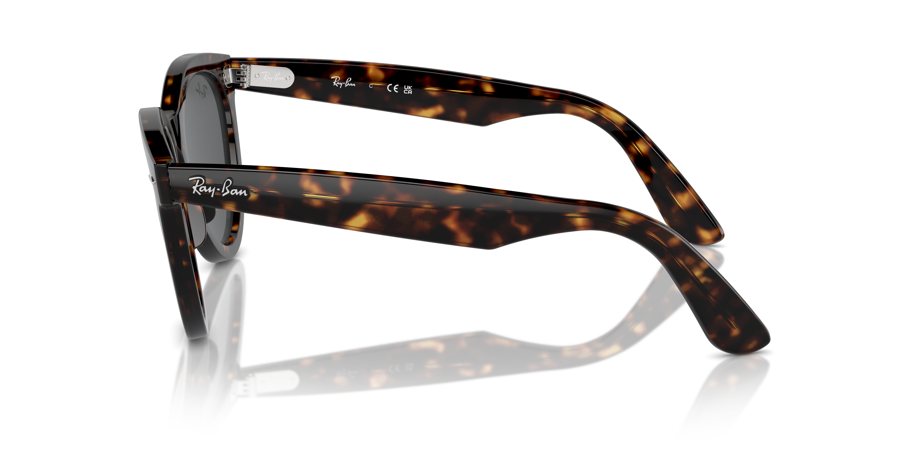 RB2241F Wayfarer Way