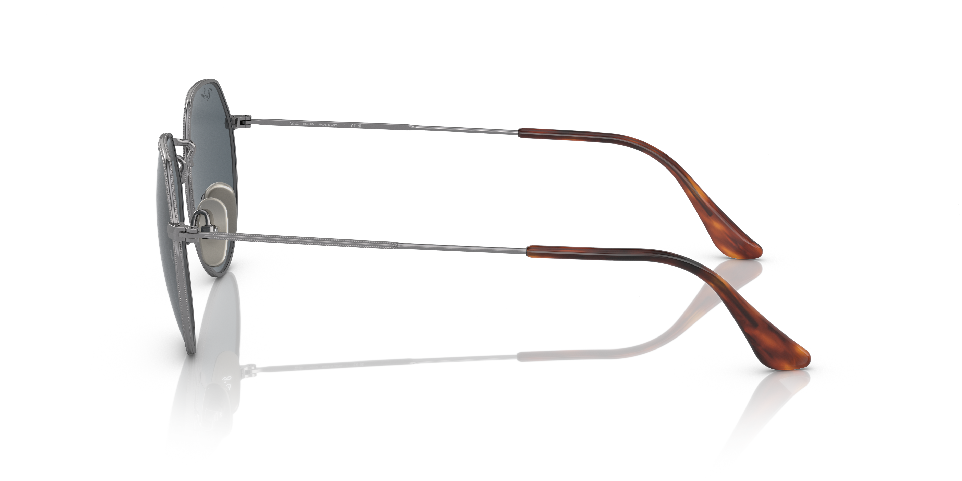 RB8165 Jack Titanium