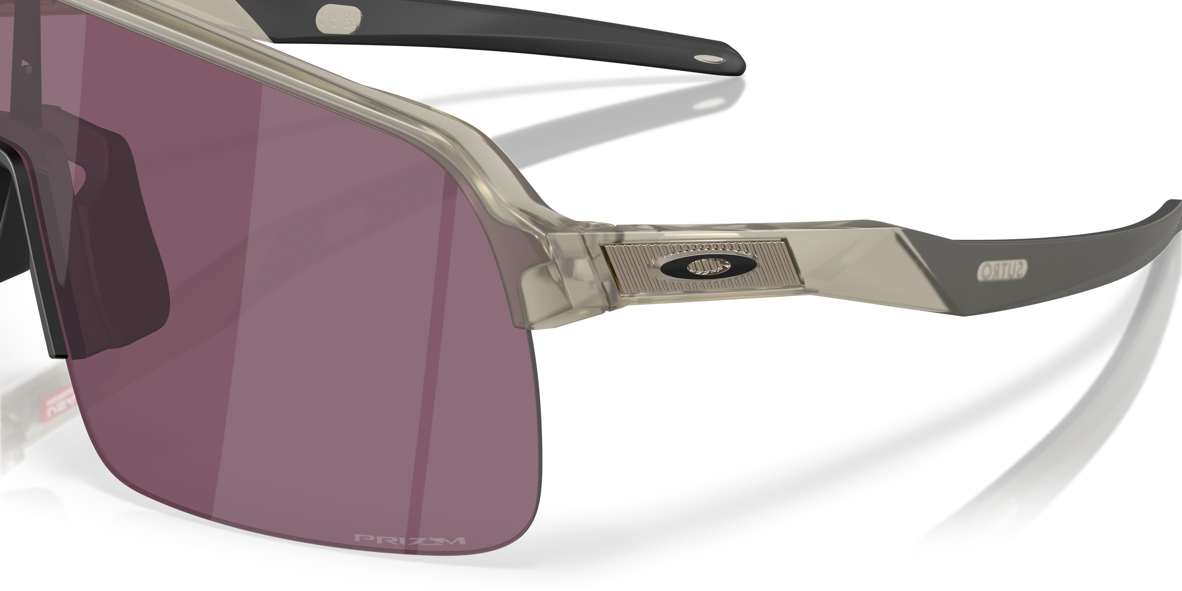 OO9463 Sutro Lite