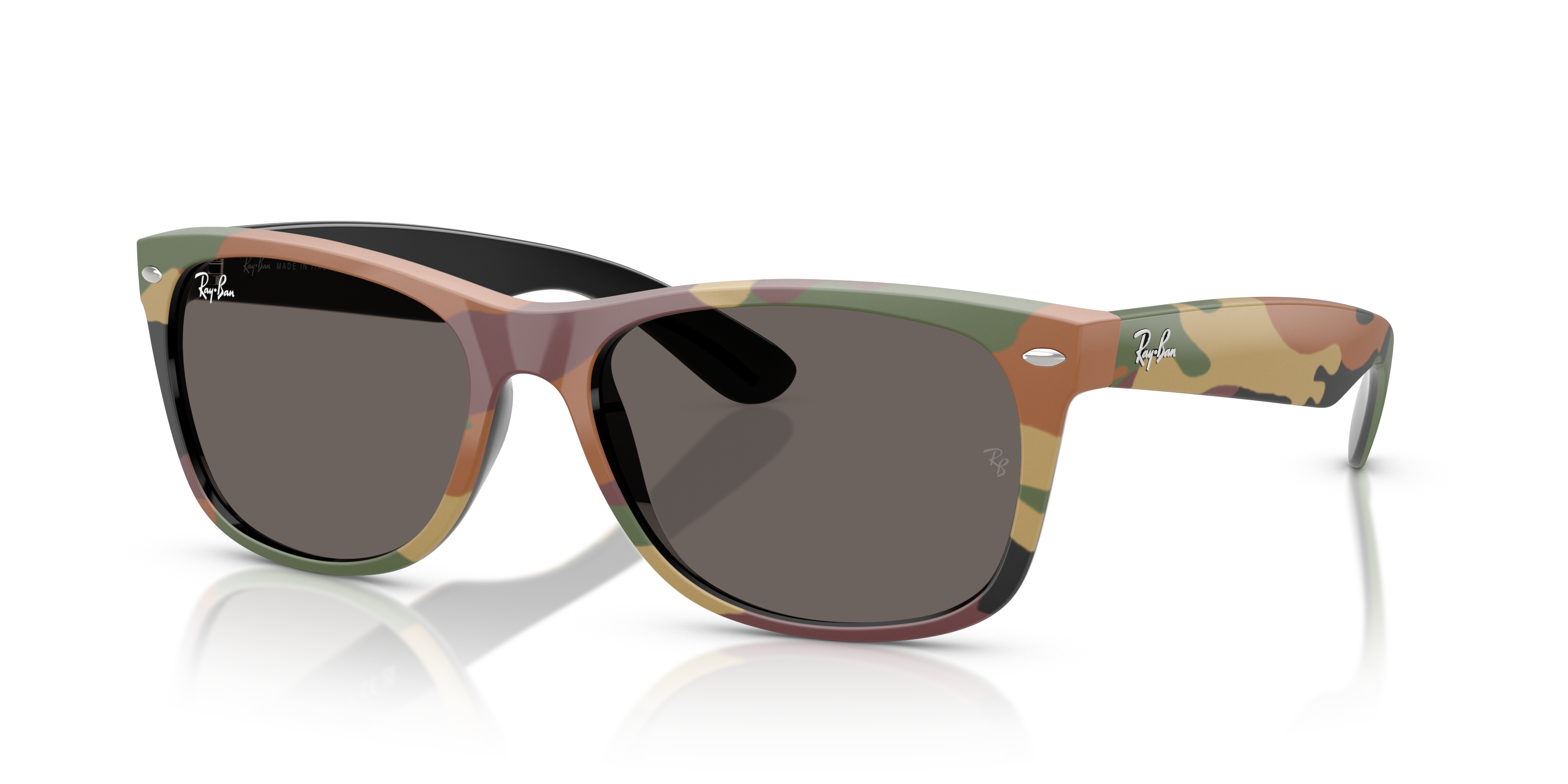 RB2132 New Wayfarer Classic