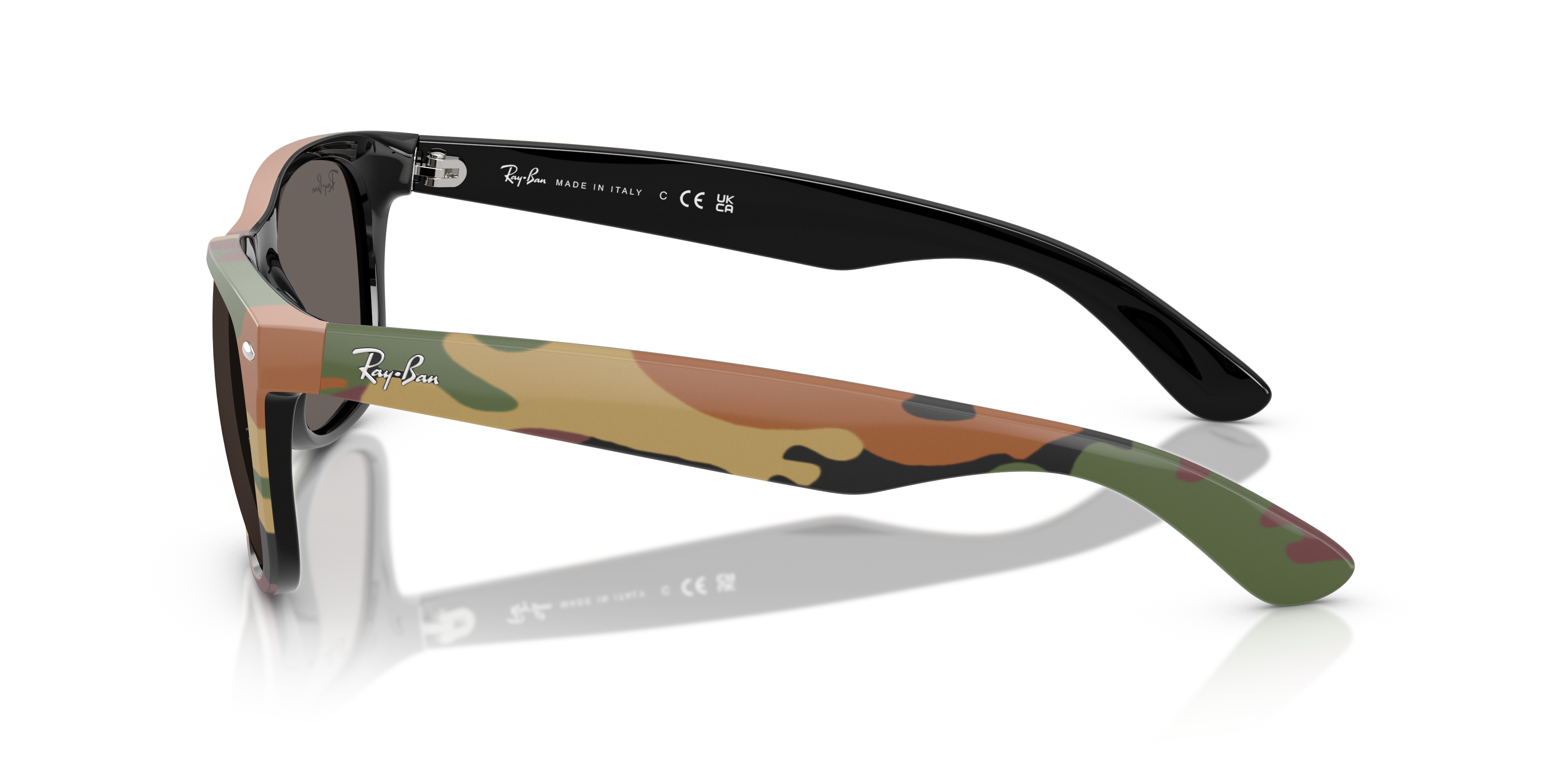 RB2132 New Wayfarer Classic