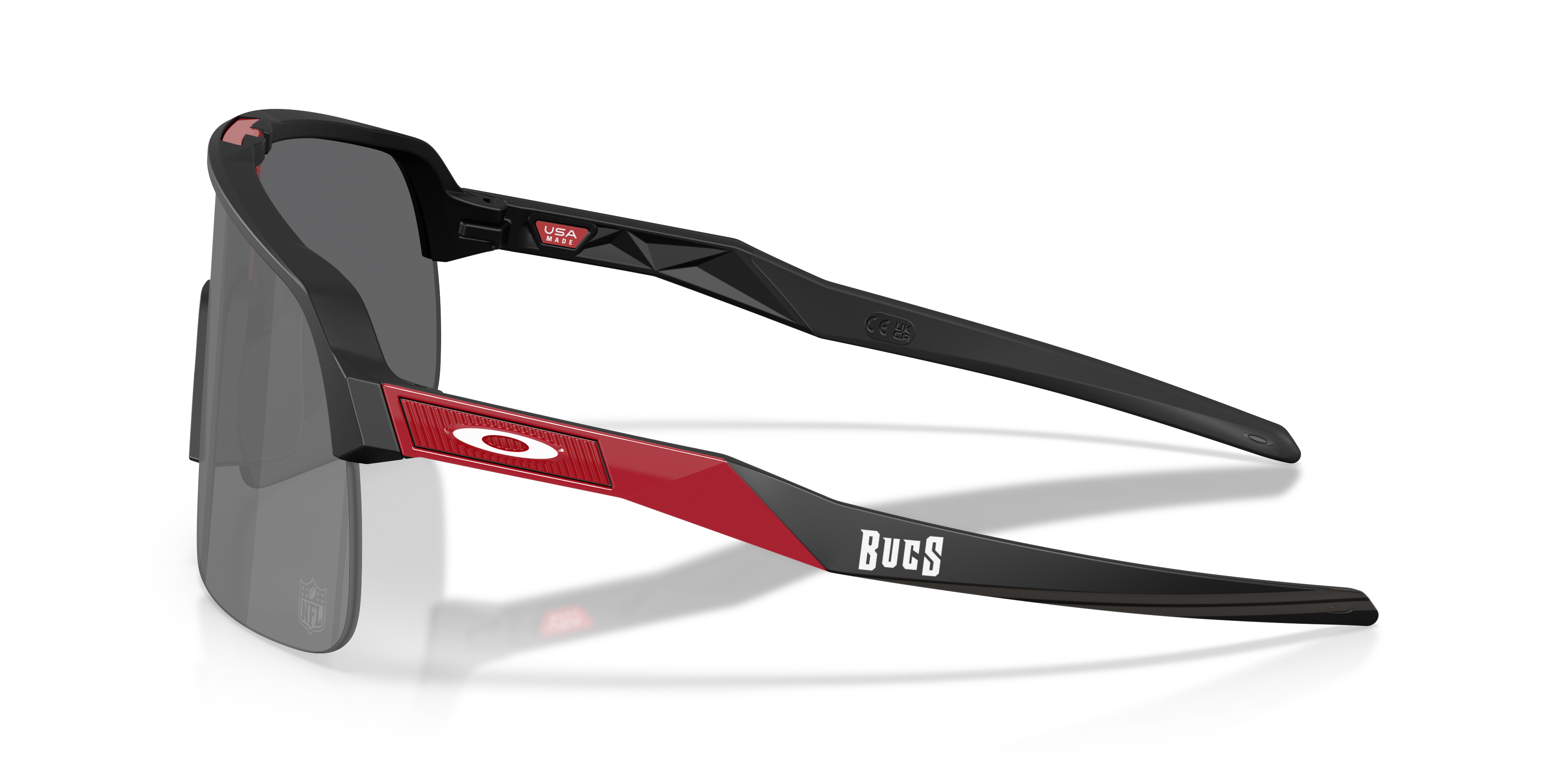 OO9463 Tampa Bay Buccaneers Sutro Lite