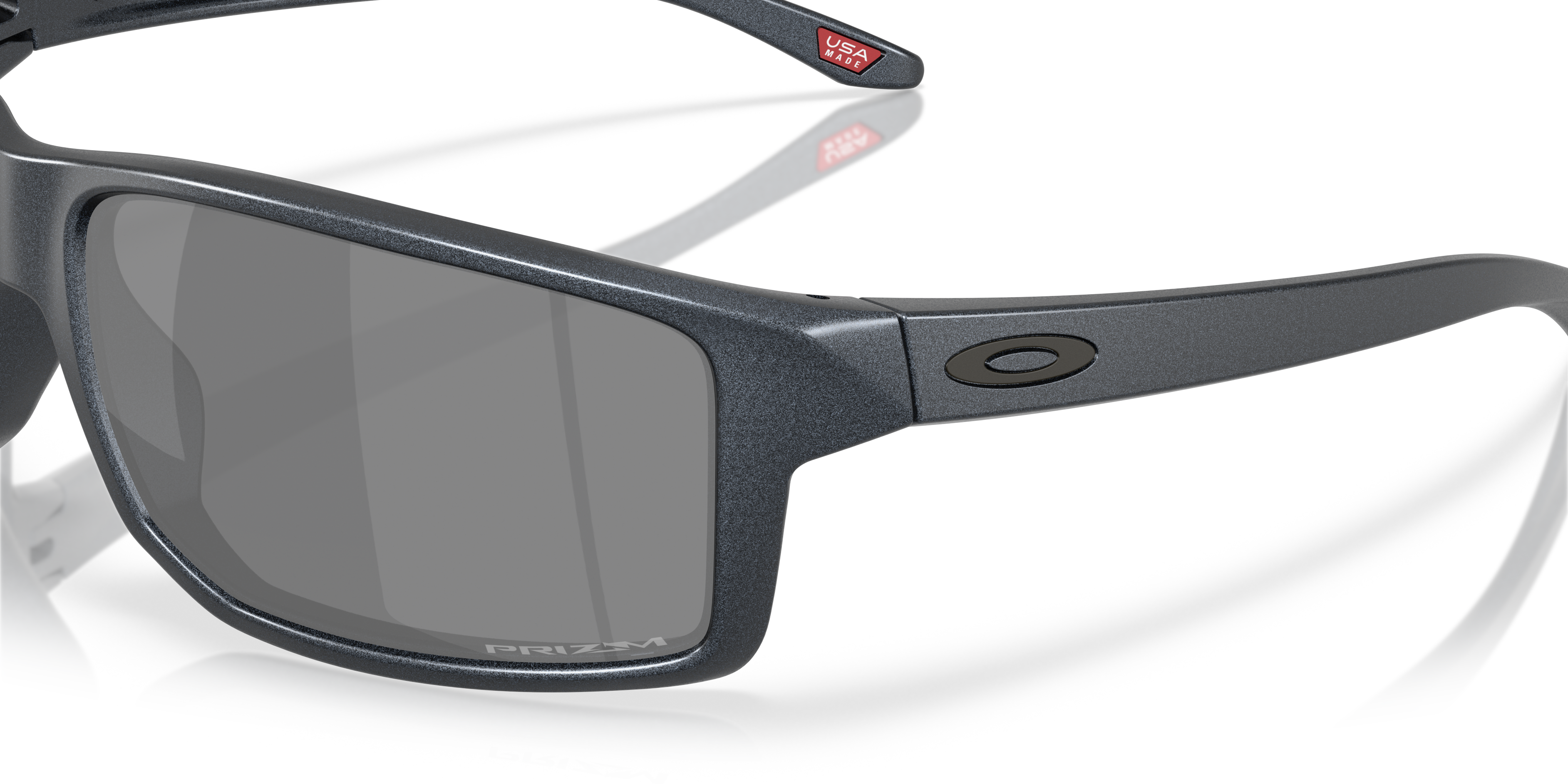 OO9470 Standard Issue Gibston XL Metal Collection