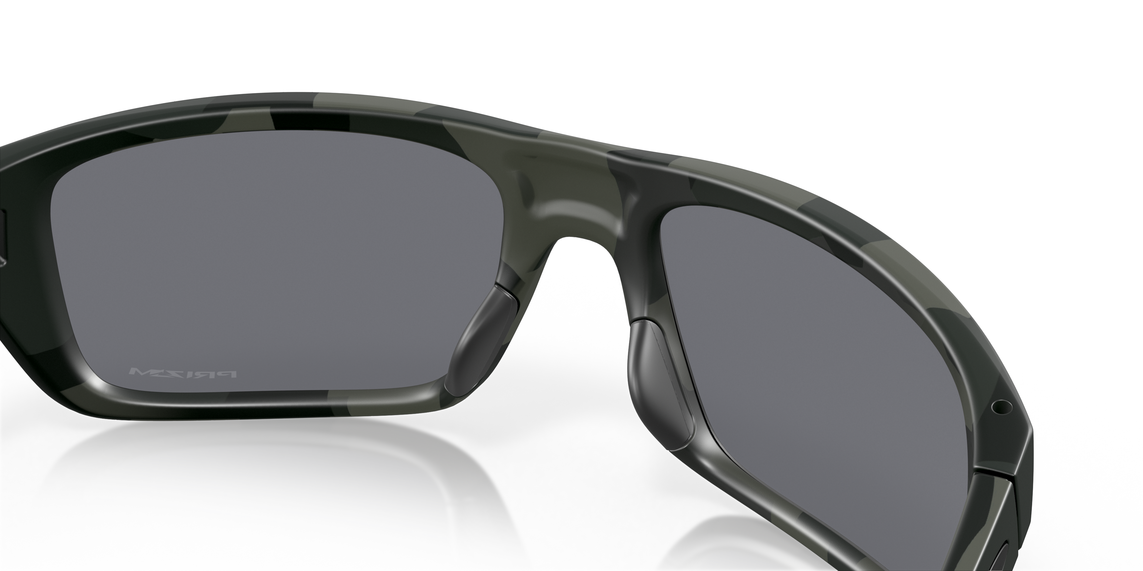 OO9367 Standard Issue Drop Point™ Multicam® Black Collection