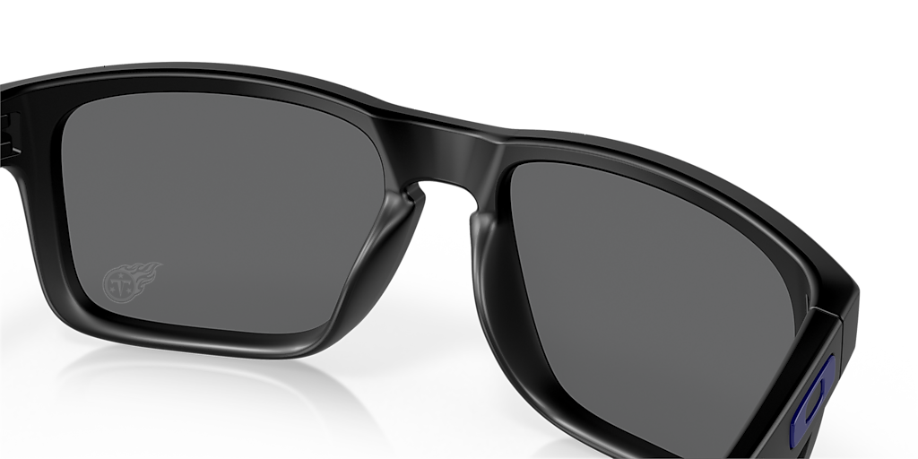 Oakley OO9102 Tennessee Titans Holbrook™ XL (57 - 18) with Black
