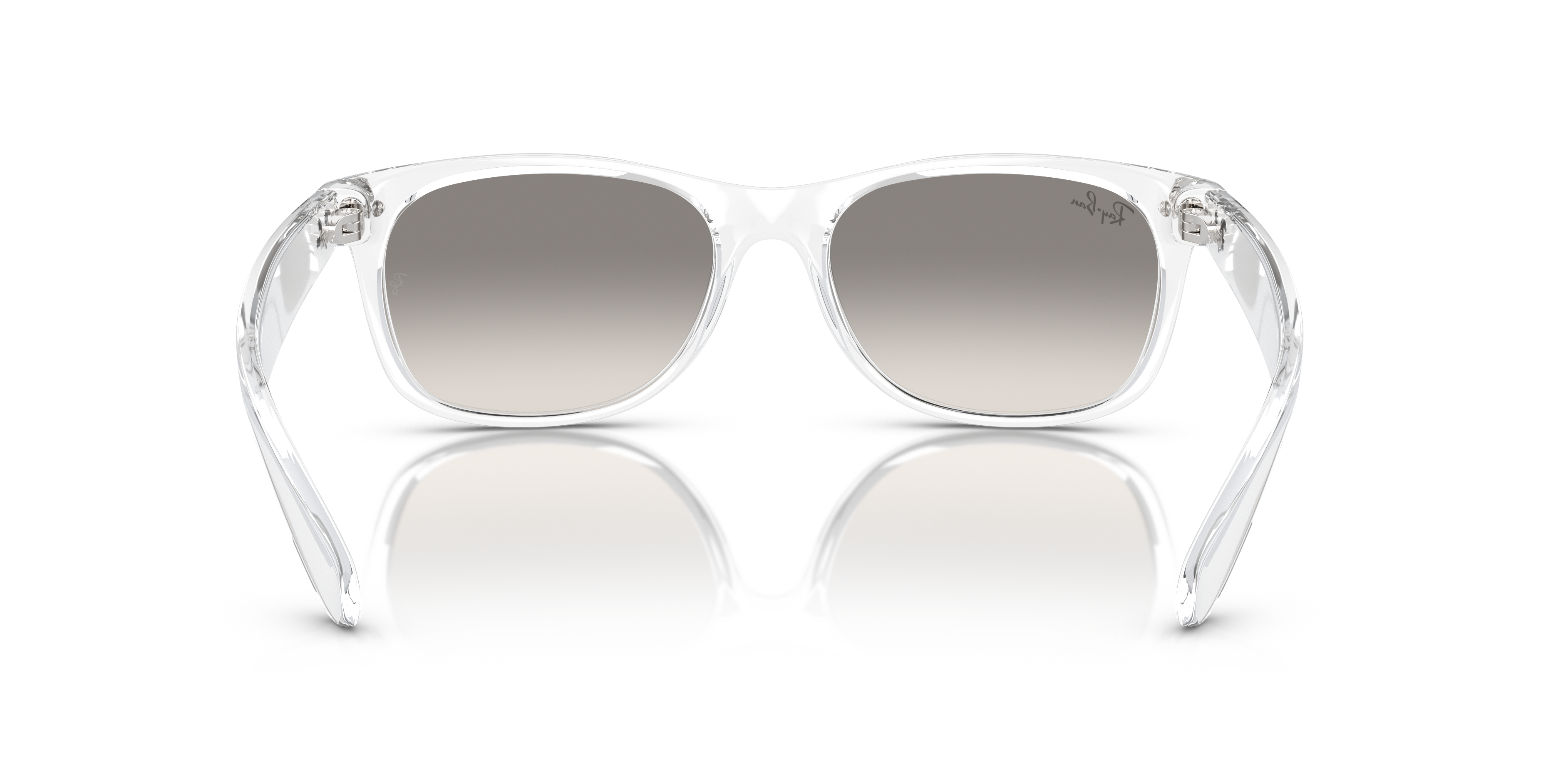 RB2132 New Wayfarer Classic