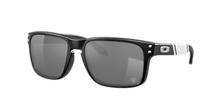 Oakley OO9102 Standard Issue Holbrook™ USA Flag Collection