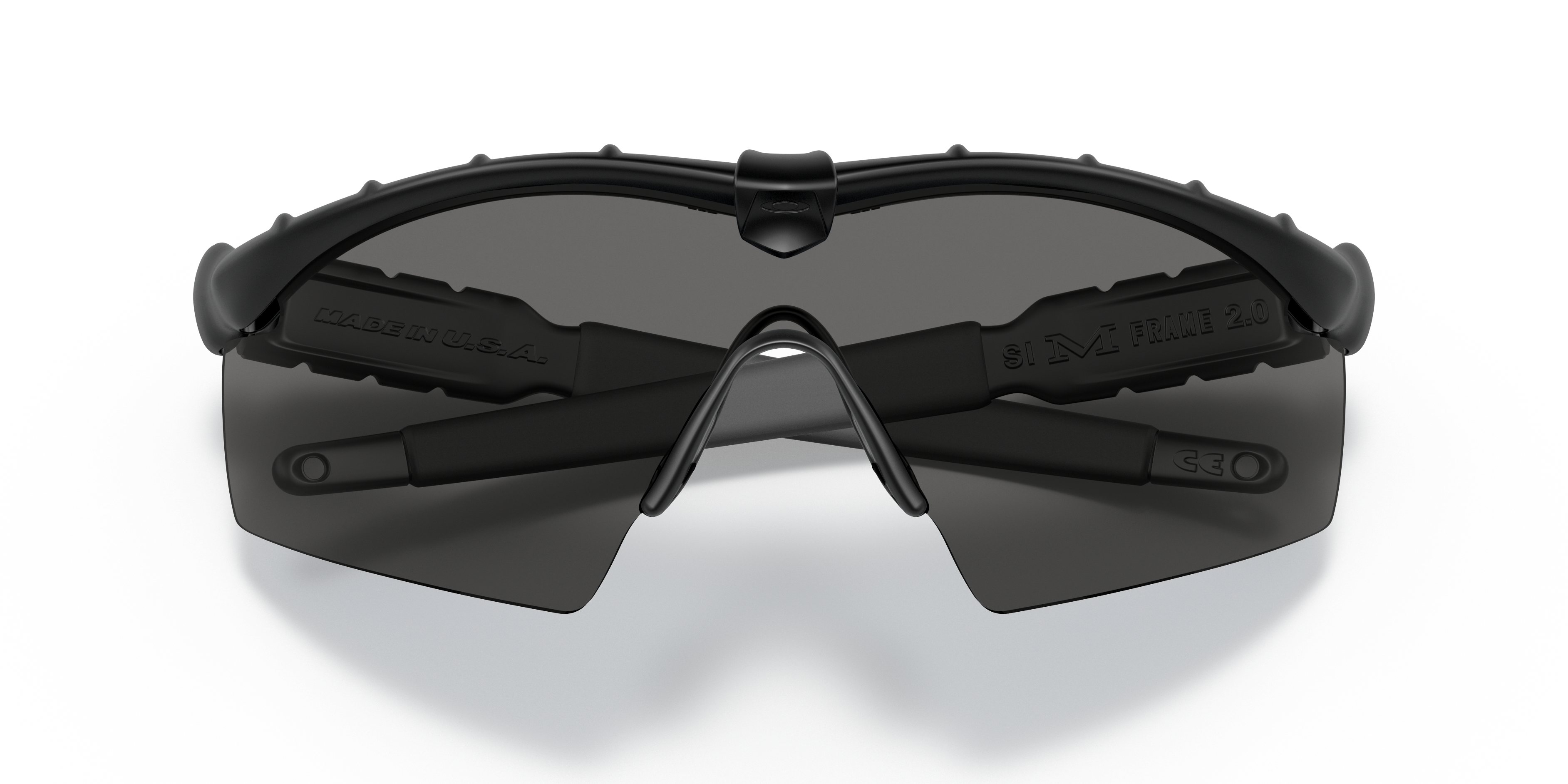 OO9213 Standard Issue M Frame® 2.0 Industrial