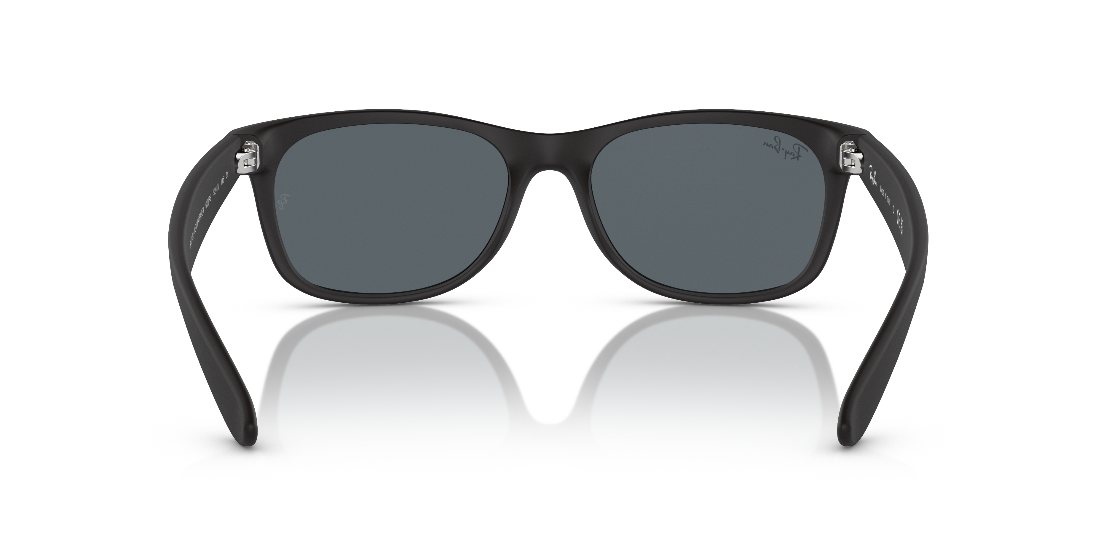 RB2132 New Wayfarer Classic