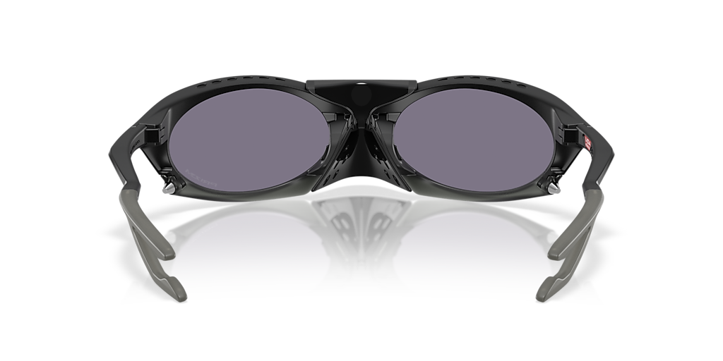 Oakley OO9437 Plantaris L (63 - 19) with Grey lenses and Black