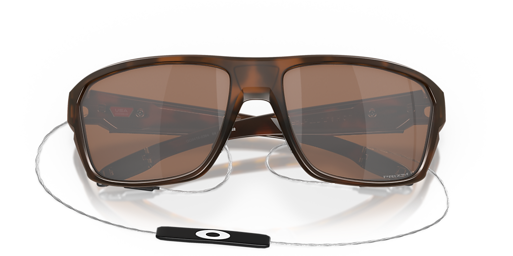 Oakley OO9416 Split Shot M (64 - 17) with Brown lenses and