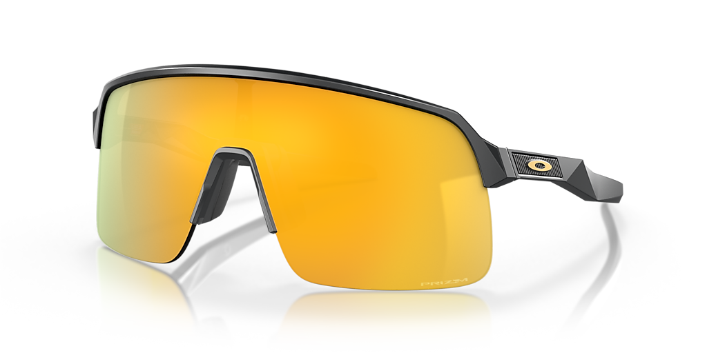Oakley OO9463 Sutro Lite M (0 - 139) with Gold lenses and