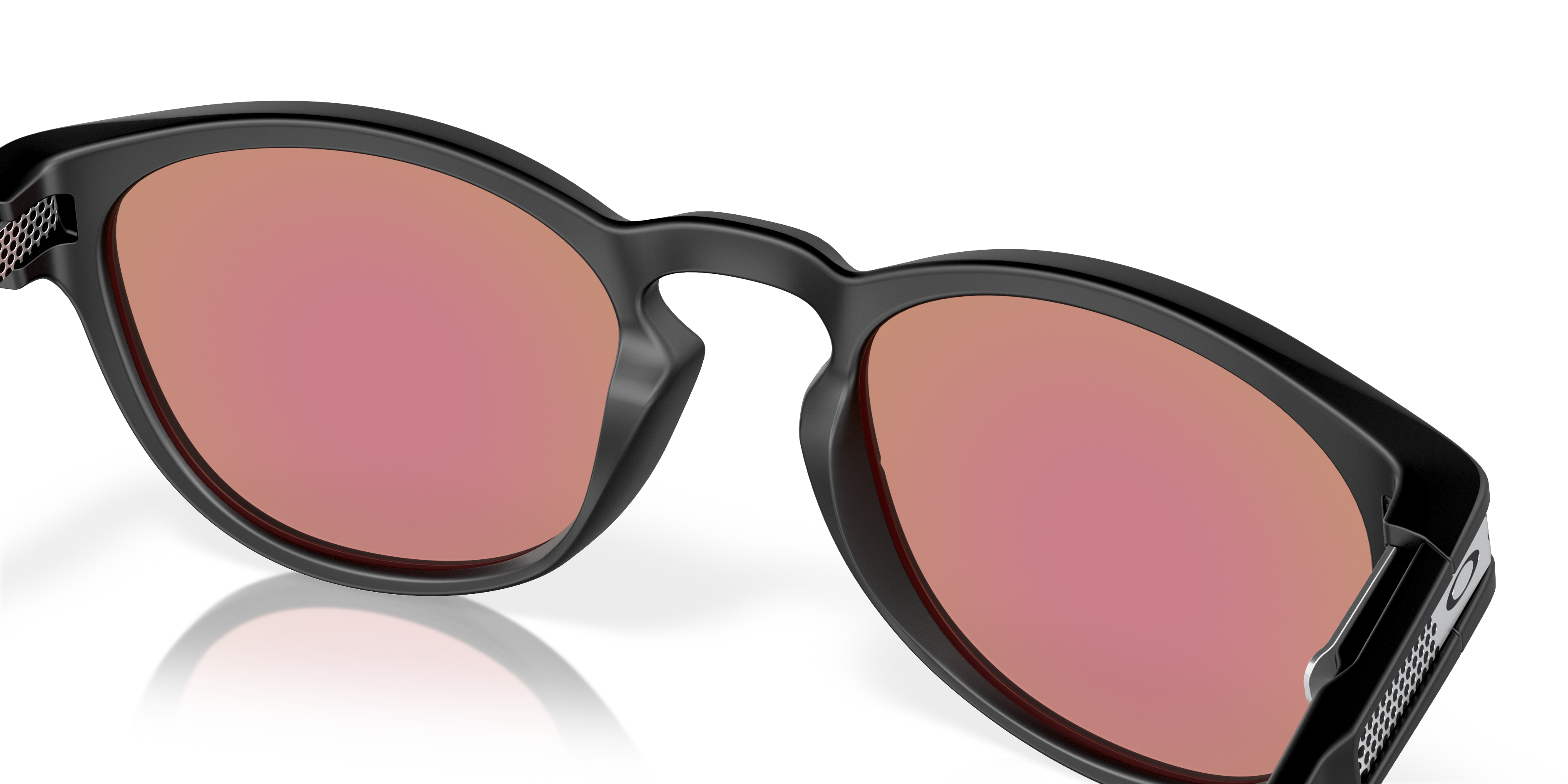 OO9349 Latch™ (Low Bridge Fit)