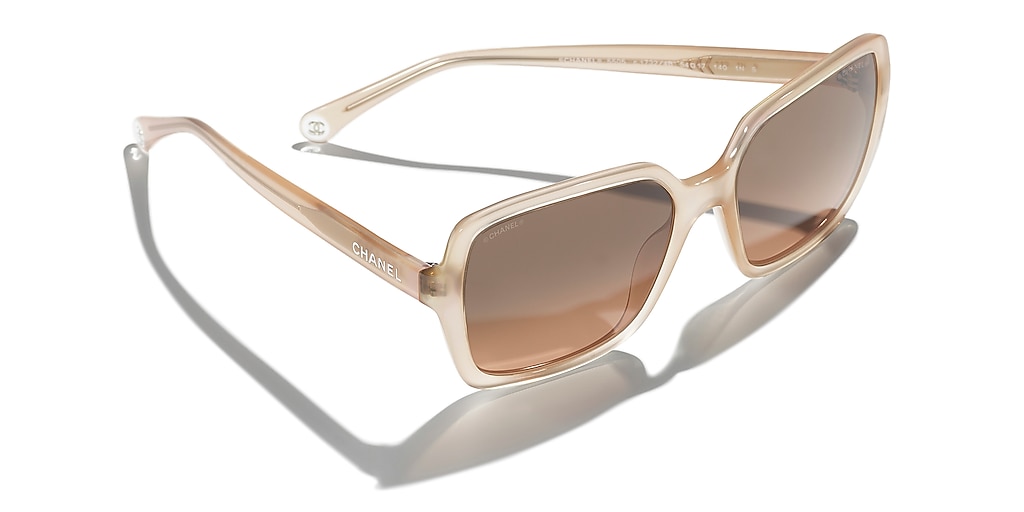 CHANEL☆Square Sunglasses 5505 サングラス 2色【UK発】 Chanel Square Sunglasses CH5505 M (54 - 17) with Brown