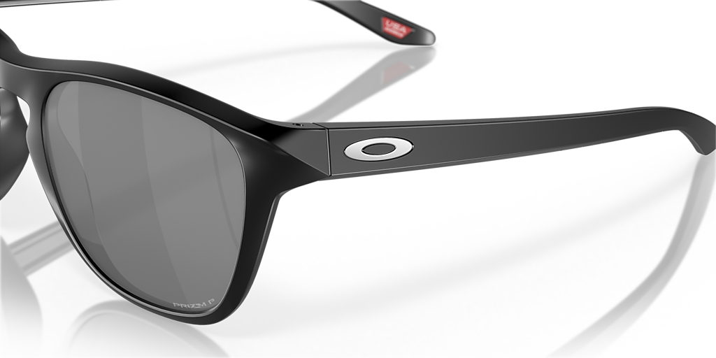 Oakley OO9479 Manorburn L (56 - 17) with Black lenses and Black