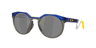Oakley OO9404 Latch™ Panel L (35 - 135) with Gold lenses and Grey