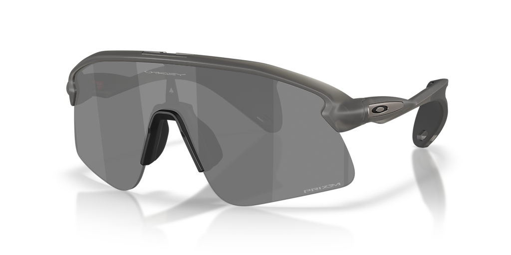 Oakley OO9518 Stunt Devil S M (0 - 136) with Black lenses and Grey