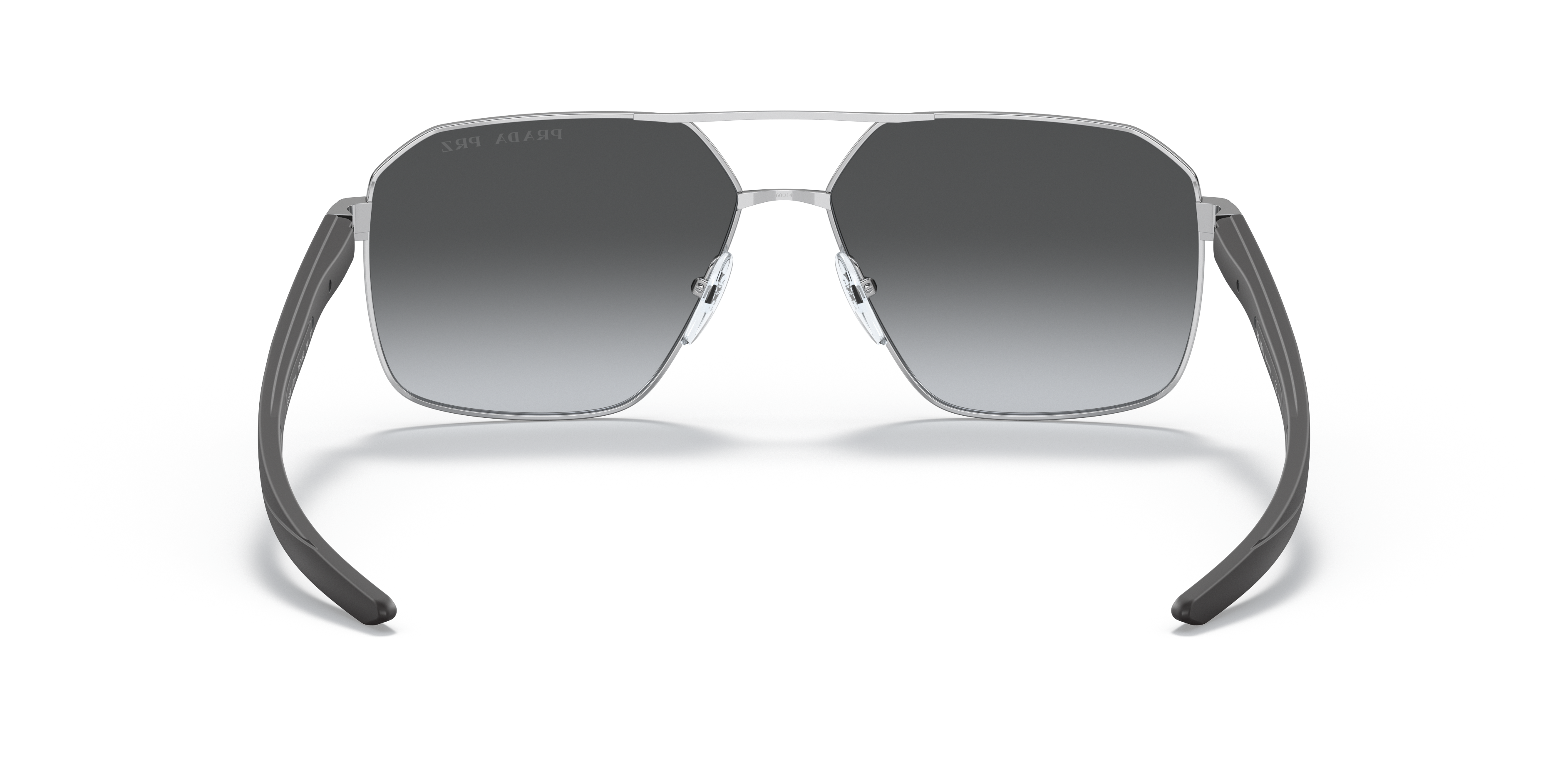 PRADA  ピンバッジ　2個セット 211209-875-47-p-1.jpg