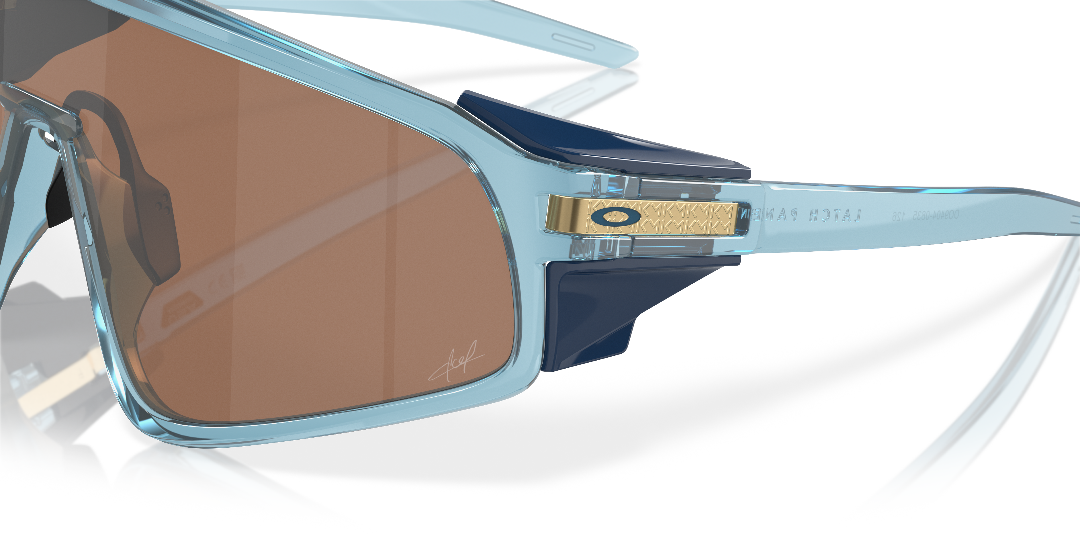 OO9404 Kylian Mbappé Signature Series Latch™ Panel