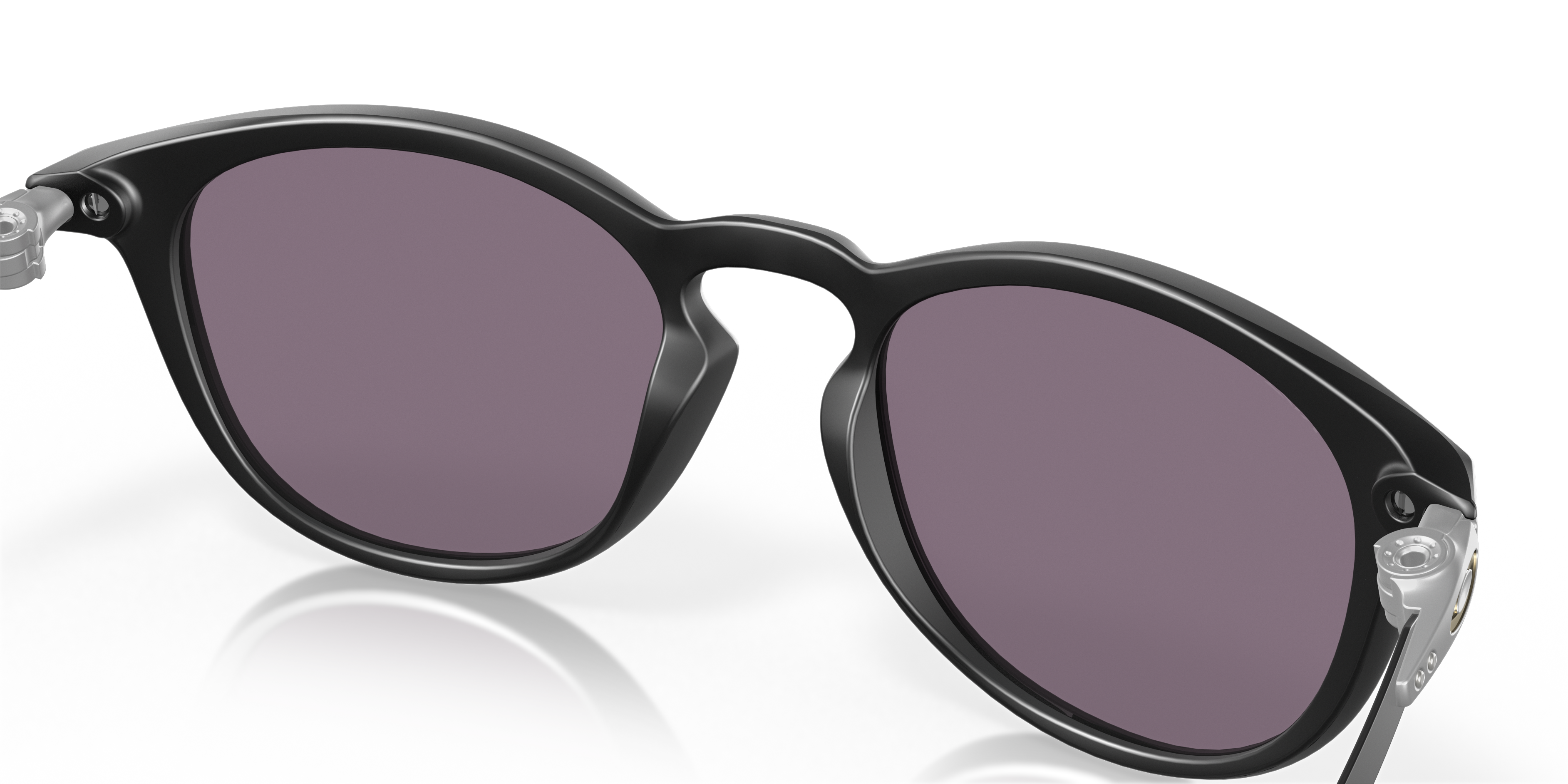 OO9439 Pitchman™ R