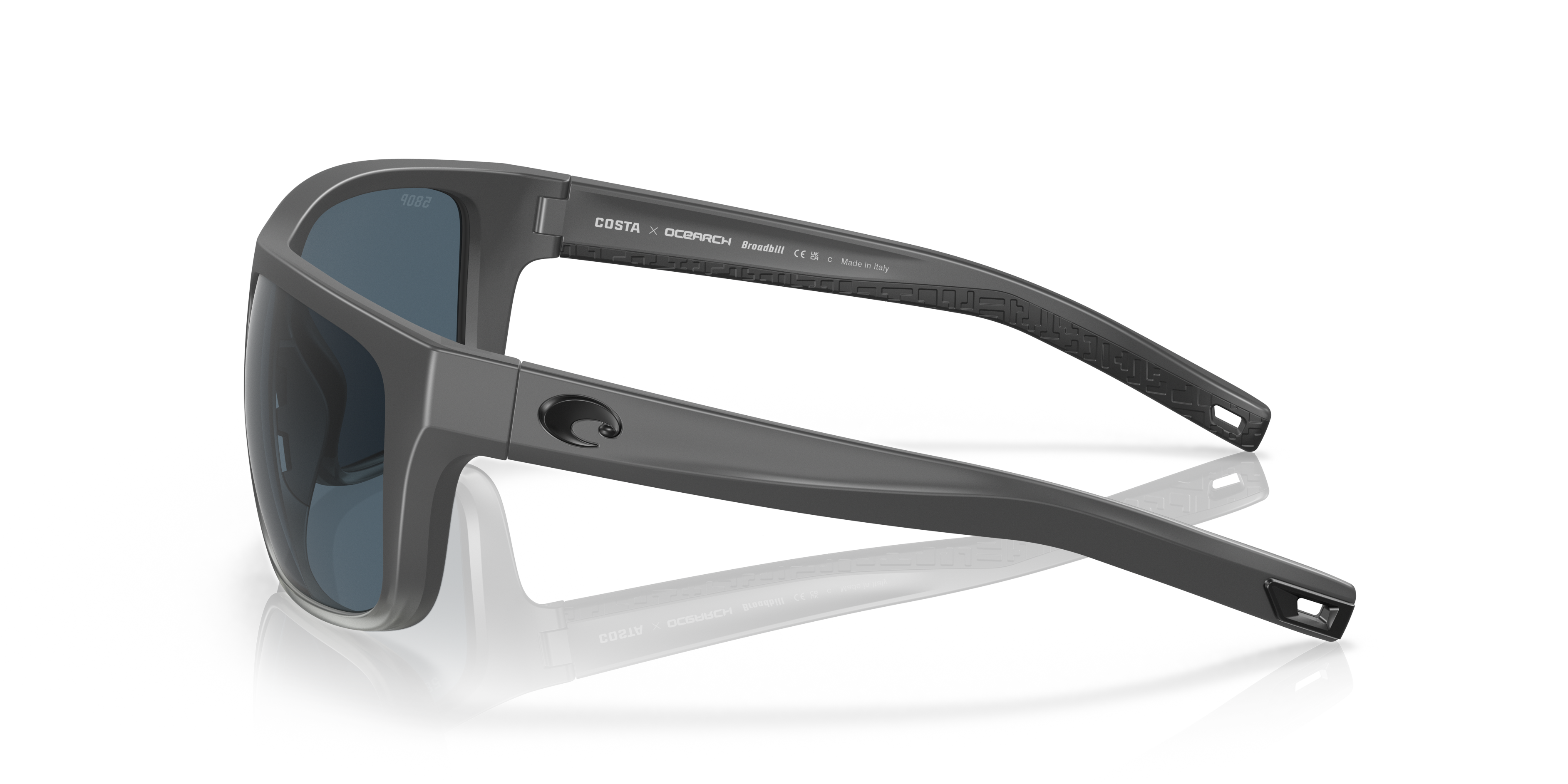 6S9021 Ocearch® Broadbill