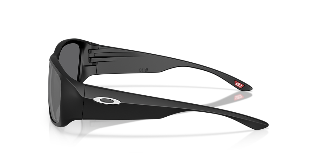 Oakley Tourniquet M (57 - 17) with Black lenses and Black frame