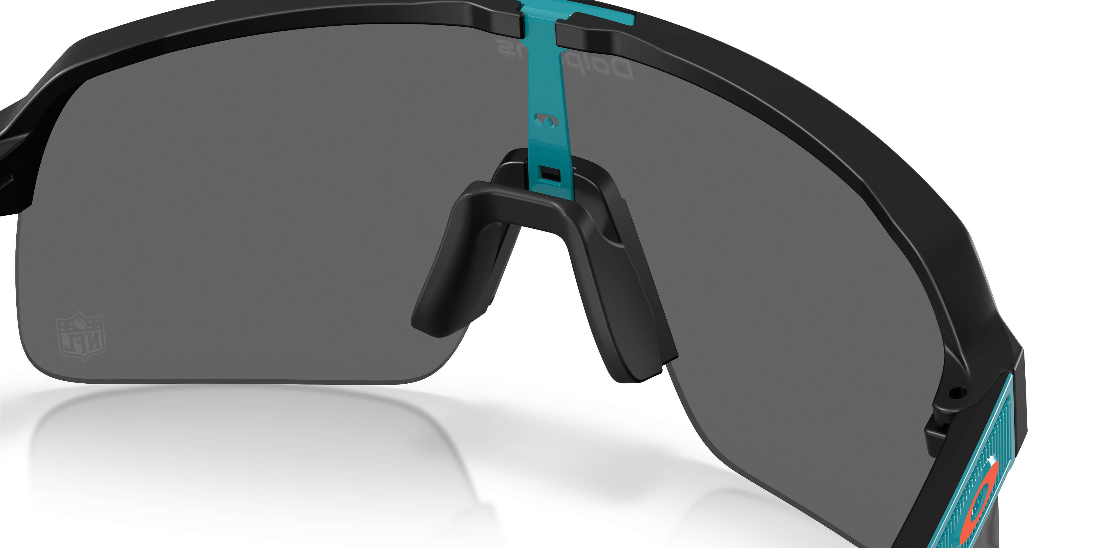 OO9463 Miami Dolphins Sutro Lite