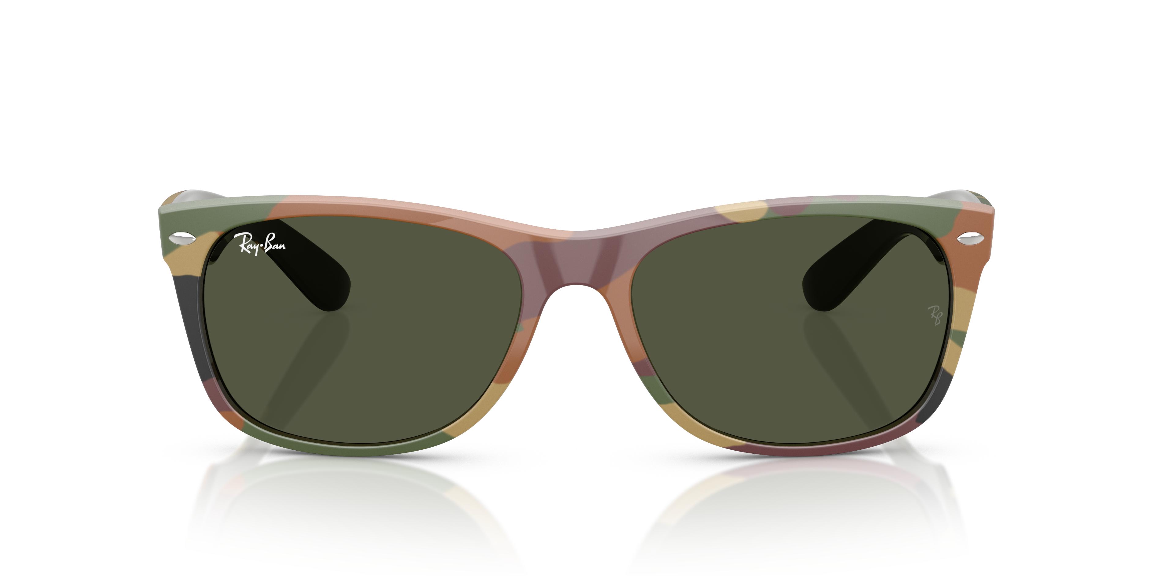 RB2132 New Wayfarer Classic