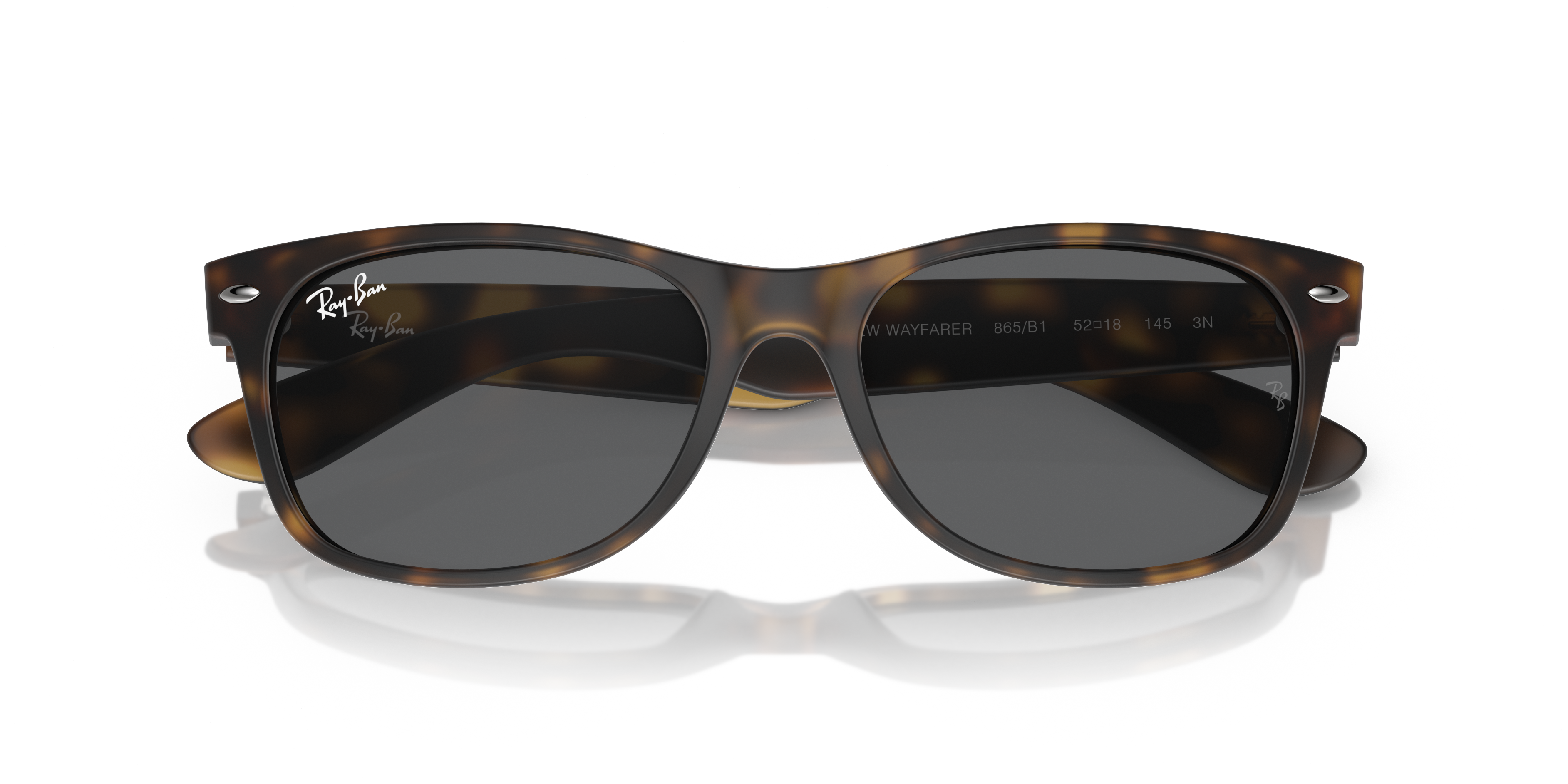 RB2132 New Wayfarer Classic