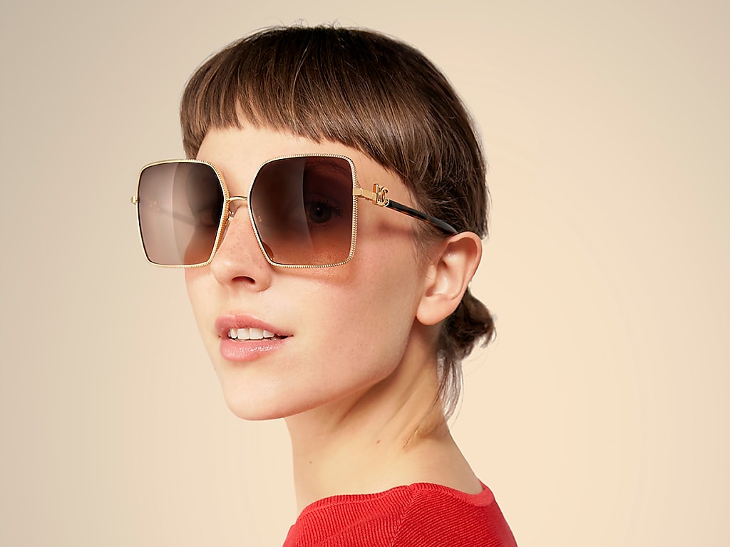 DOLCE & GABBANA スクエアフレムサンクラス DG2279 0213 Dolce & Gabbana DG2279 Sunglasses | LensCrafters
