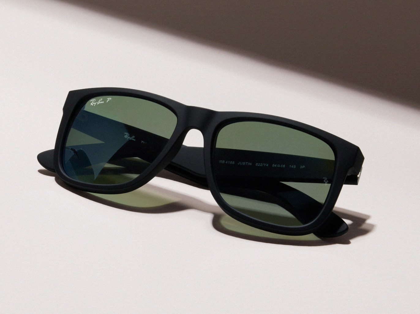 Ray-Ban RB4165 Justin Classic S (54 - 16) with Silver lenses and