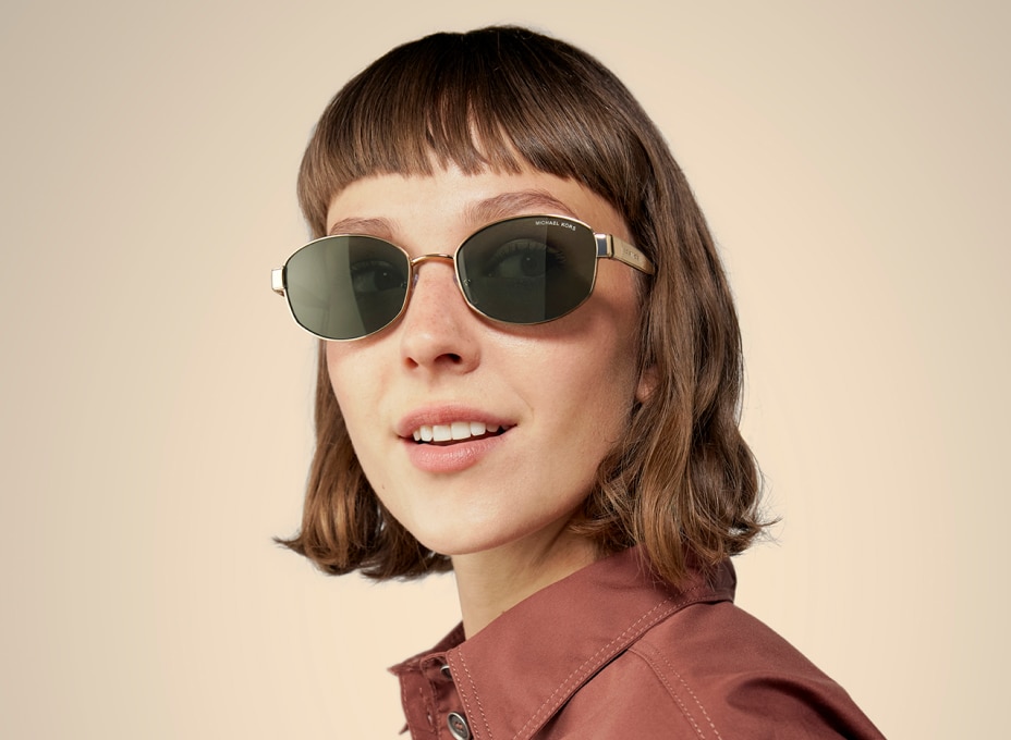 Consulte nosso catálogo de Óculos de Sol Michael Kors Eyewear com diversos modelos e preços para sua escolha.