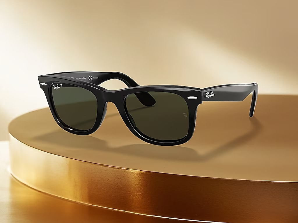 RAY-BAN RB2140 Original Wayfarer Classic Black - Sunglasses, Green Lens