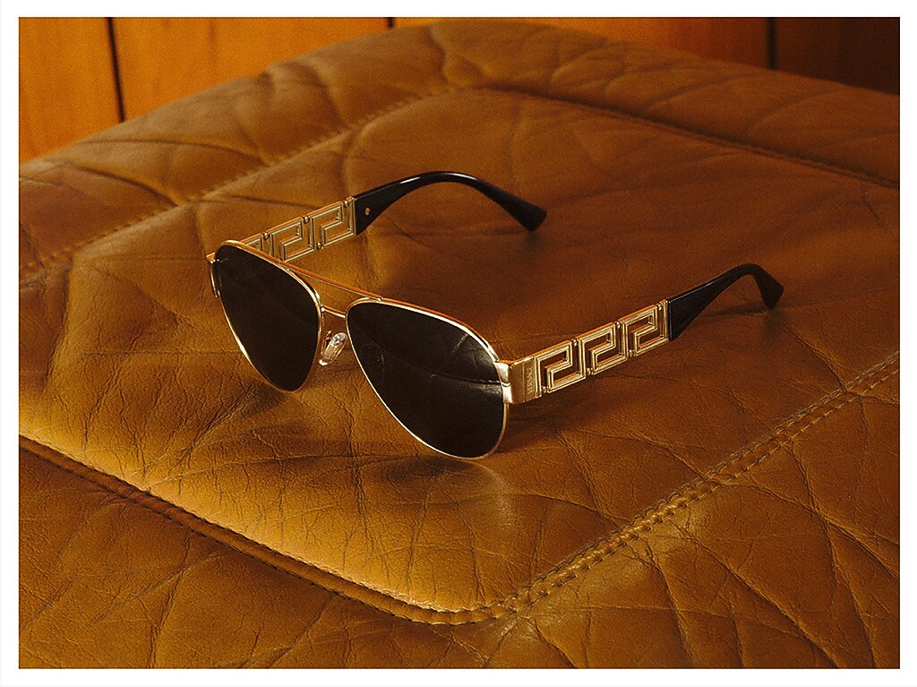Versace VE2289 XL (61 - 13) with Grey lenses and Gold frame  display picture 3
