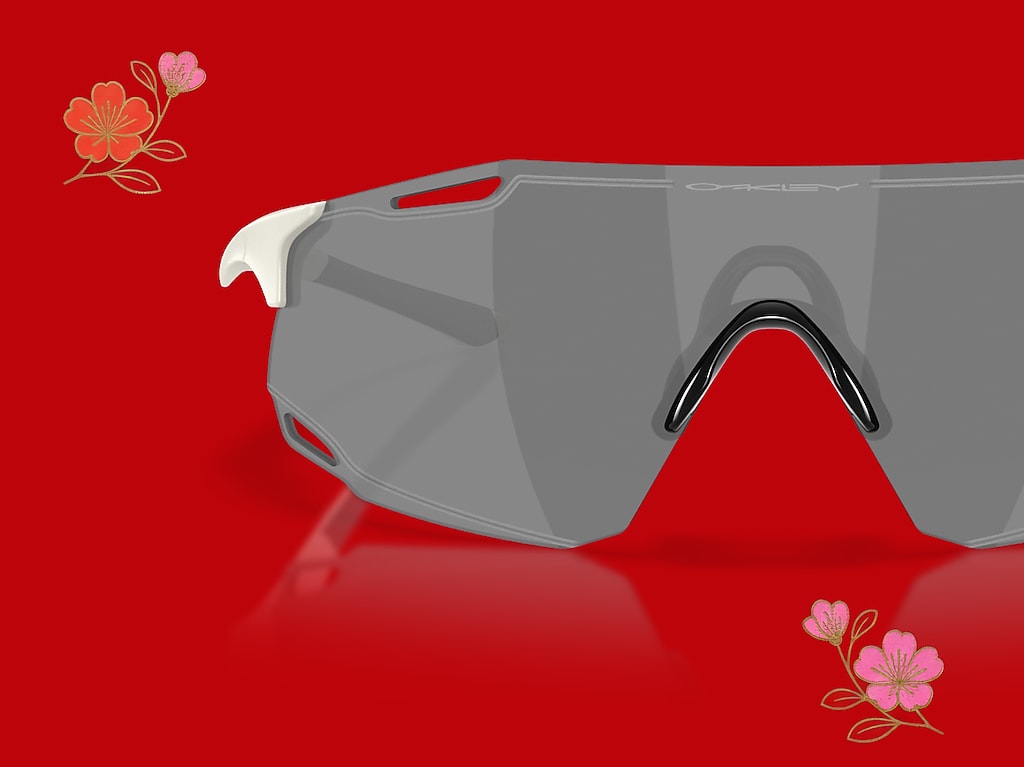 Oakley Cybr Dyno L (0 - 139) com Lentes Preto e Armação Branco