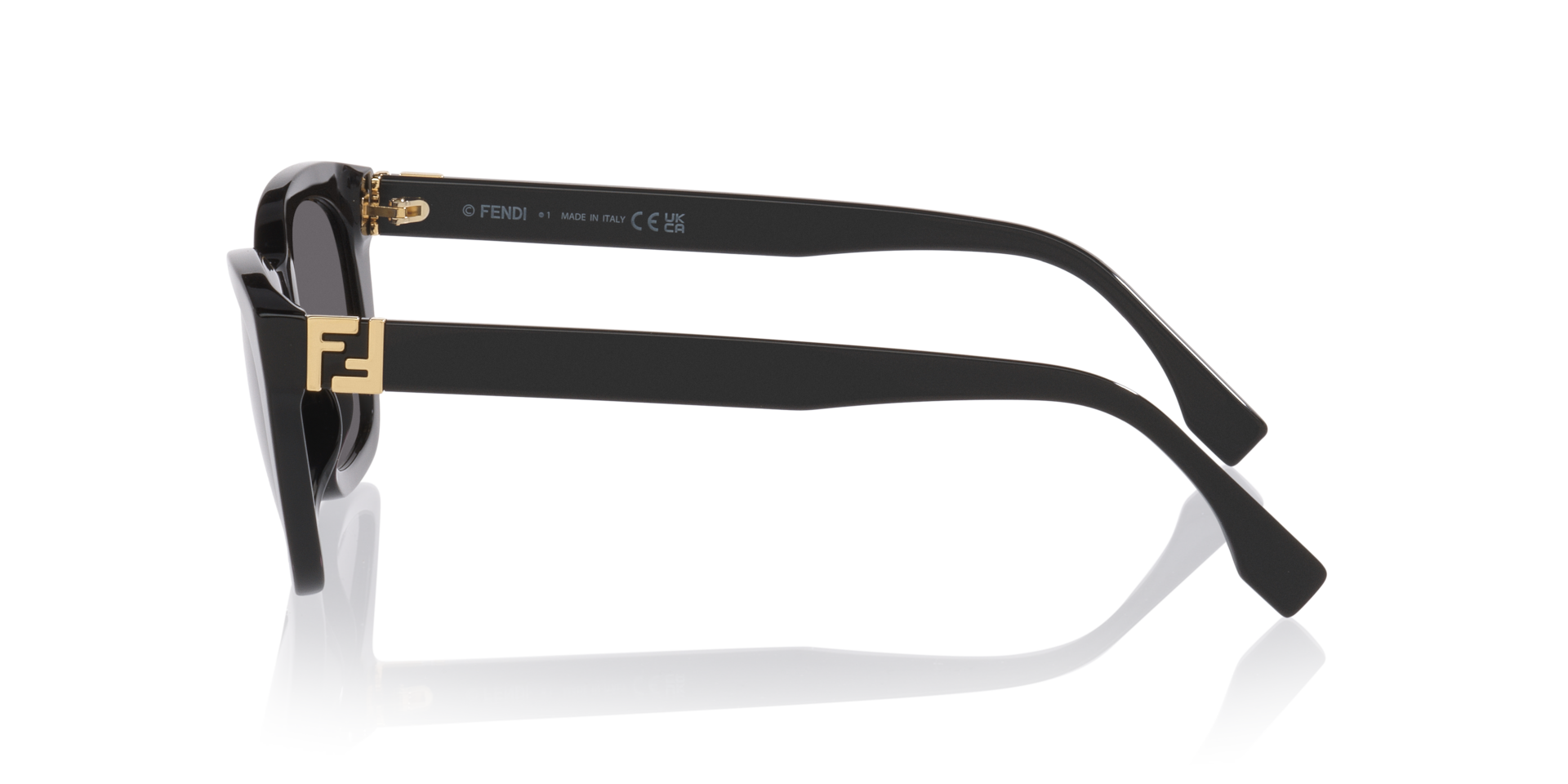 Forever Fendi FE40205I