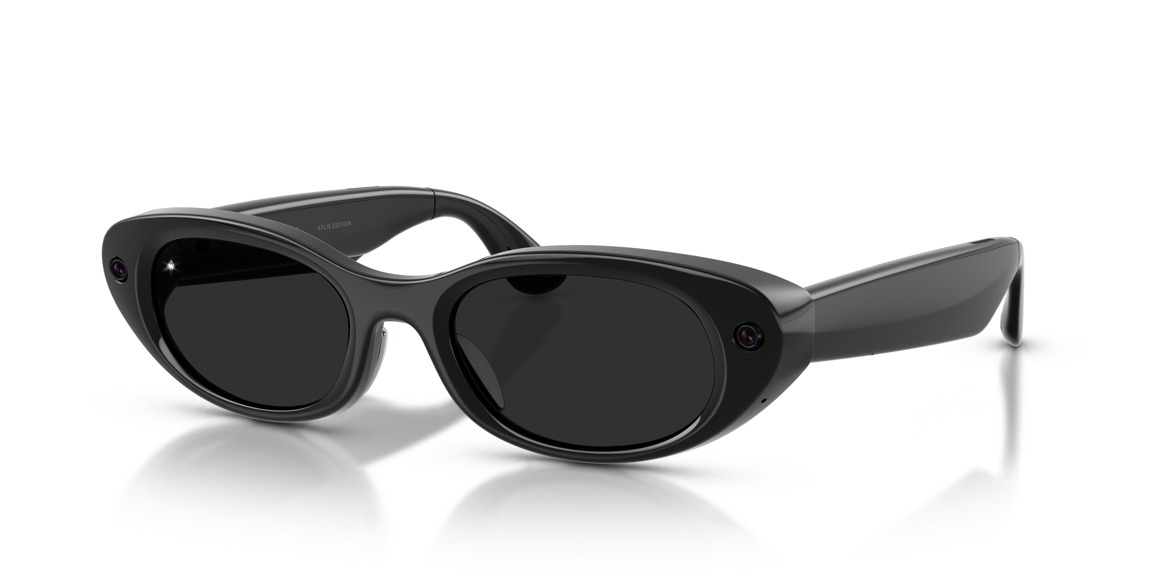Meta Glasses Meta Starfire Kylie Edition XS (48 - 21) with Black lenses and Black frame | Sunglass Hut