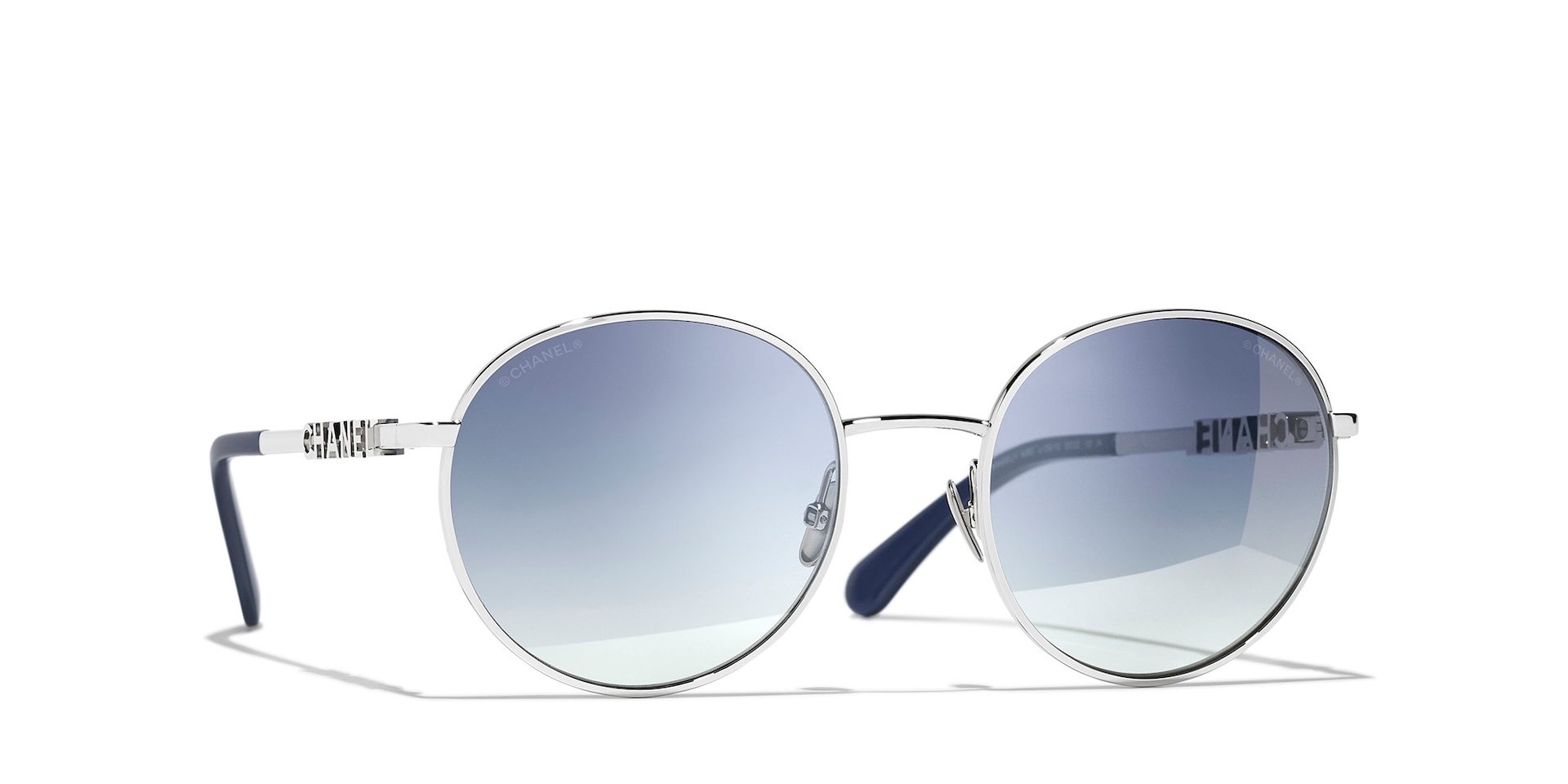 Chanel Femme Sunglass CH4282 - Couleur du Monture Argent Couleur de Lentille GrisBleu 580 €