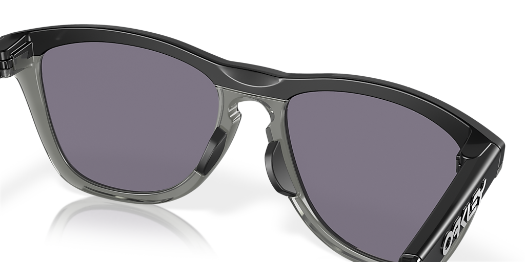 Oakley Frogskins™ Hybrid L (55 - 17) with Grey lenses and Black