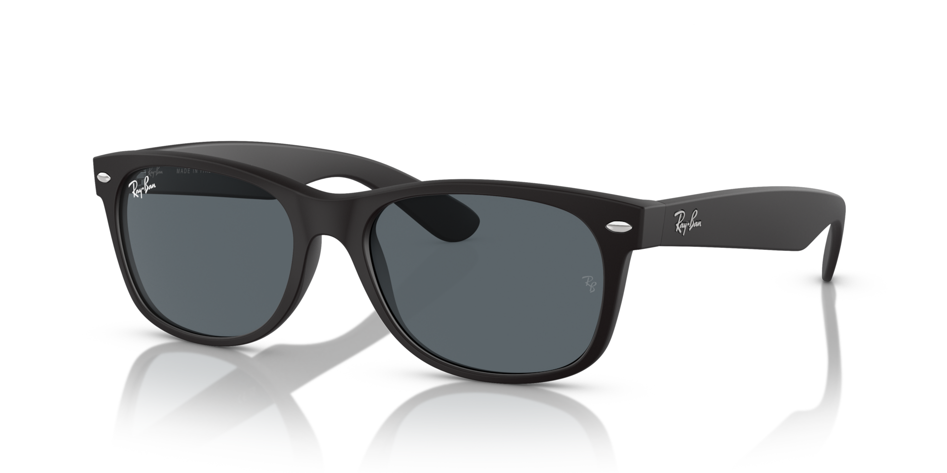 RB2132F New Wayfarer Classic