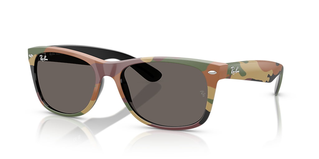 Ray-Ban RB2132 New Wayfarer Classic