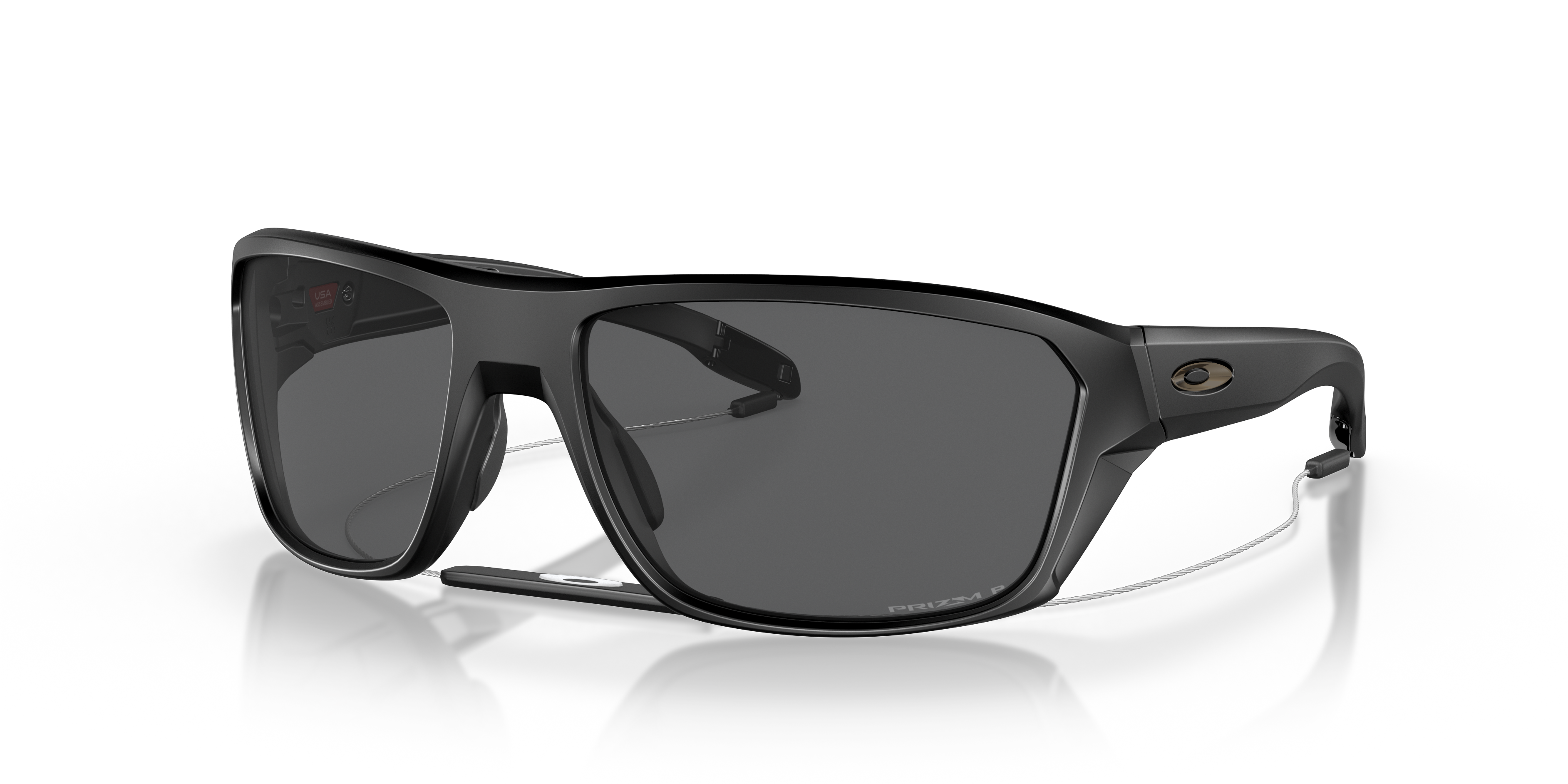 Oakley Split Shot M (64 - 17) with Black lenses and Black frame