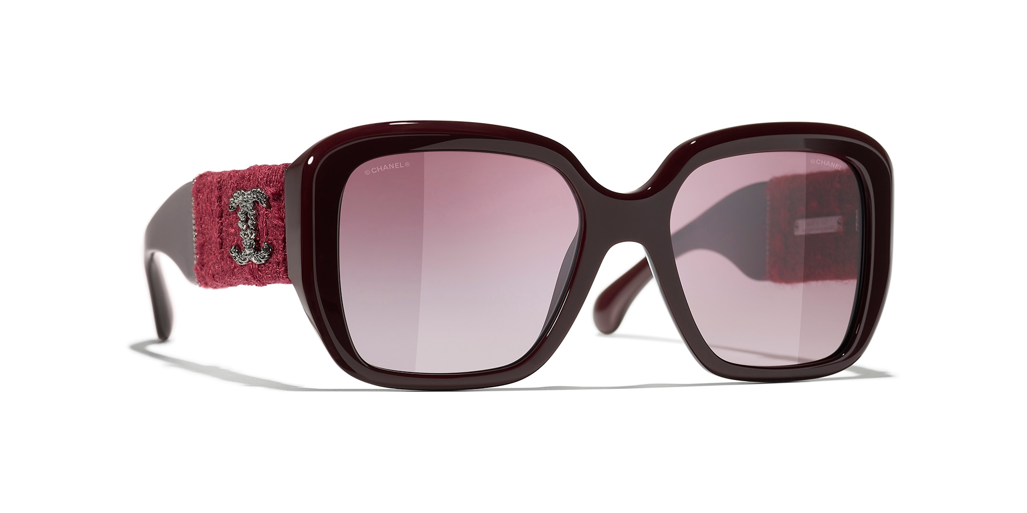 Chanel Woman Sunglass Square Sunglasses CH5512 -  Frame color: Red Vandome, Lens color: Burgundy