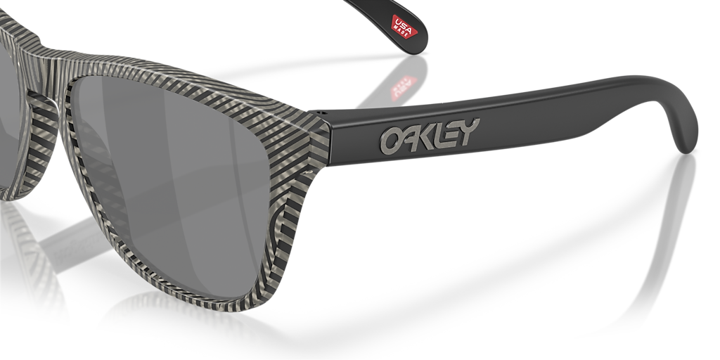 Oakley Frogskins™ Night Mission Collection XL (55 - 17) with Black