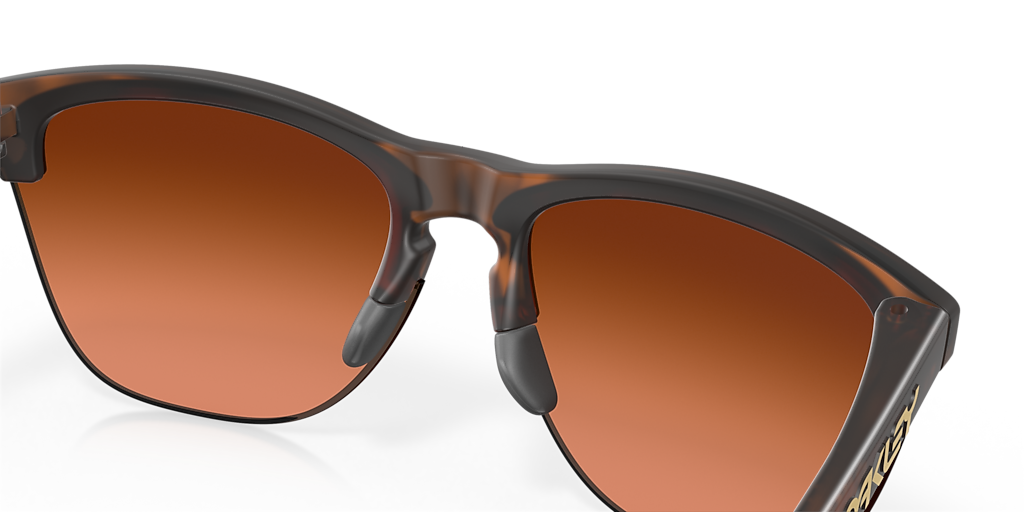 Oakley Frogskins™ Lite M (63 - 10) with Brown lenses and Brown